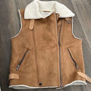Faux Sherpa Vest small